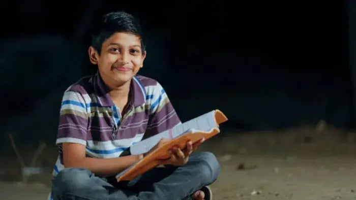 Indian Kids Reading