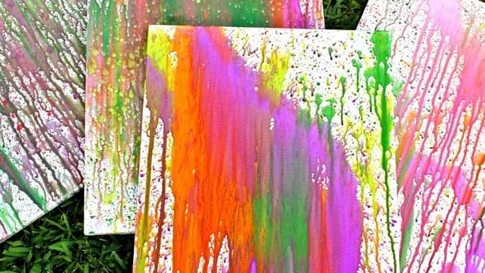 Squirt gun painting on a canvas