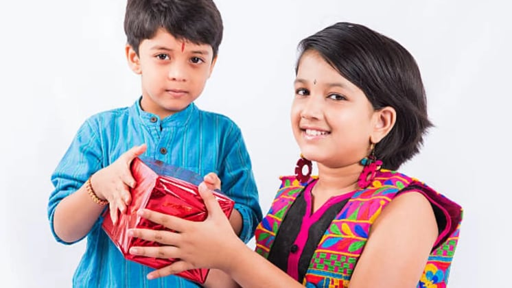 15 DIY Rakhi Ideas for Kids Using Simple Craft Materials
