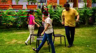 20 Fun Group Games For Kids To Play At Parties And Classrooms