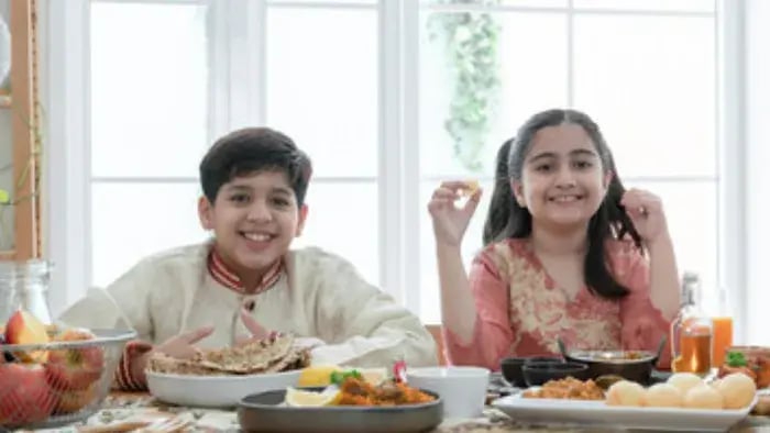 Indian kids eating