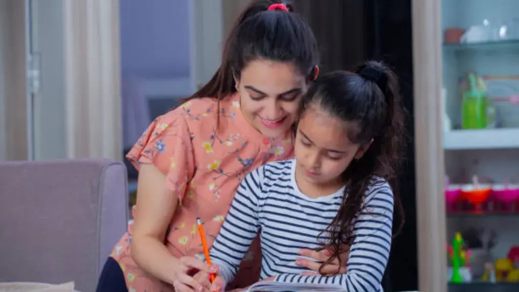 Indian Kids Reading