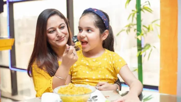 Indian Kids Eating