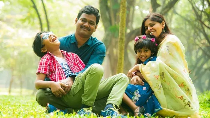 7 Effective Ways to Improve Mental Health for Teens and Adults - Family in a park