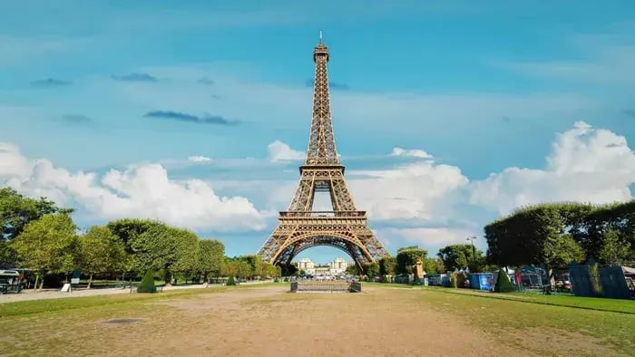 Eiffel tower in summer