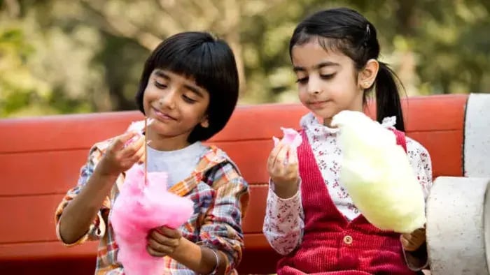 Indian kids eating