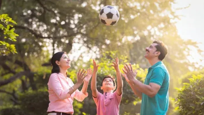 7 Reasons Outdoor Games Are A Must For Indian Children