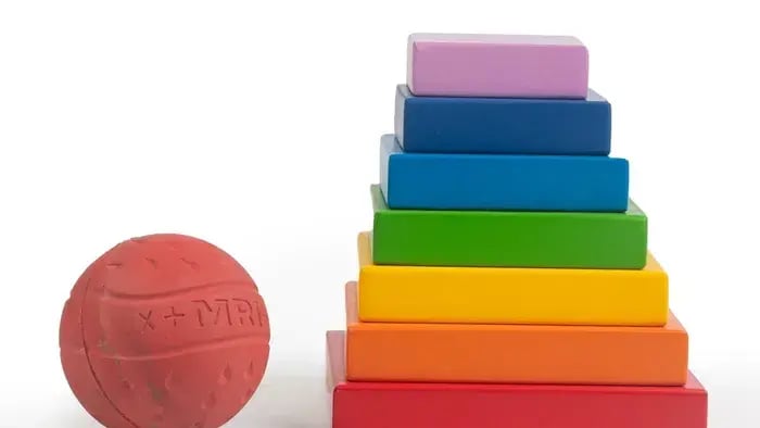 Colorful blocks with a ball