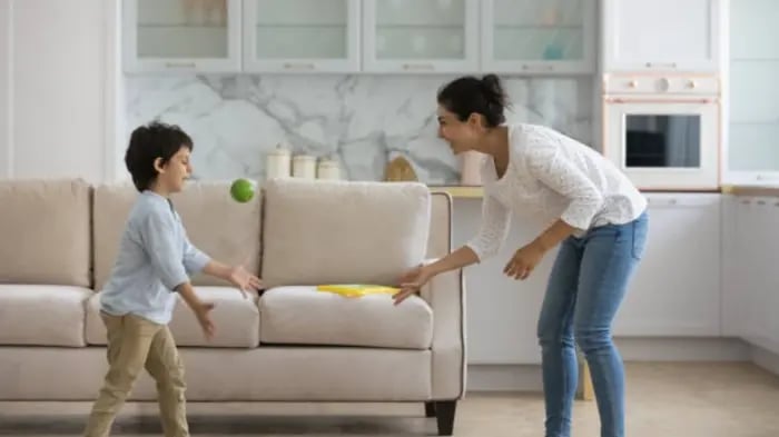 Ball Throw And Catch