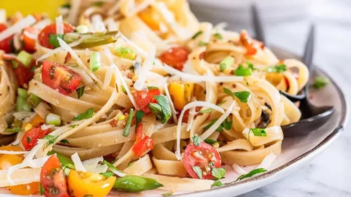 After-School Snack Ideas: Quick And Healthy Treats To Refuel Your Kids - Whole Weat Pasta Primavera