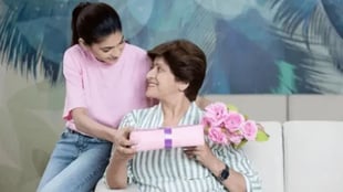 Best Gifts for Parents_ A Guide by Age and Occasion