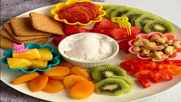 Building Healthy Habits: Teaching Kids About Balanced Nutrition - Right Snacking Is Important