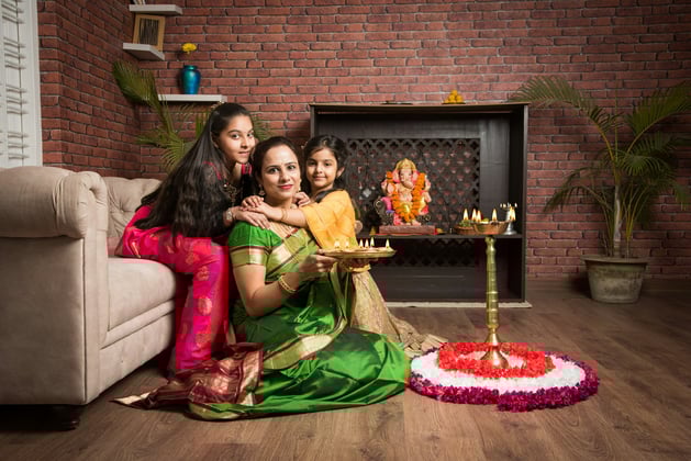 Changing homes? Tips to handle young kids during the move