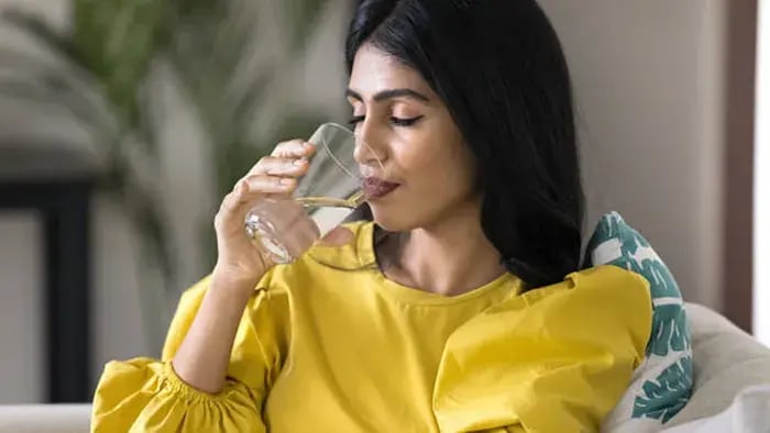 Daily Habits for Teens to Maintain Good Health and Wellbeing - Indian kids drinking water