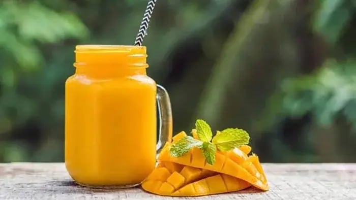 Drinks for Children’s Lunch Boxes in Summer - Smoothie