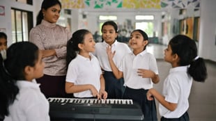 Easy Patriotic Songs for Kindergarten Children to Sing on Independence Day