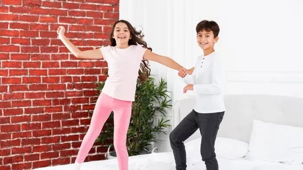 Family Dance Parties: Fun And Fitness For Everyone - No Space Restrictions