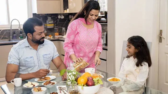 10 Good Food Habits To Teach Kids