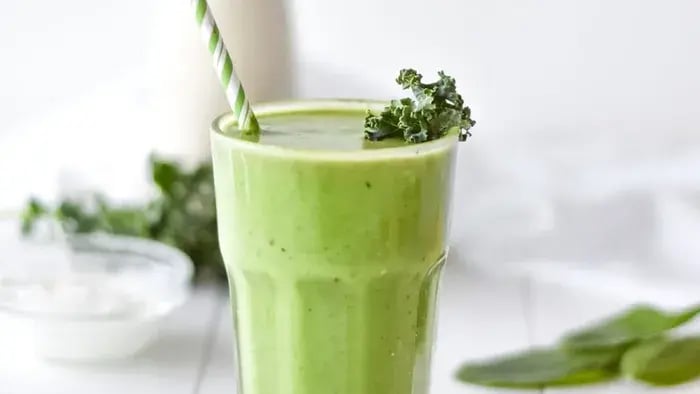 Green Foods for Kids: Fun and Nutritious Ways to Add Greens to Their - Spinach smoothie