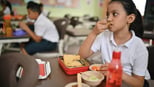healthy-outside-food-options-for-kids:-what-to-choose-and-avoid