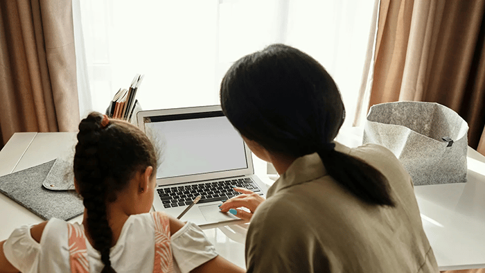 how-to-encourage-your-child-to-stay-organized-during-exam-season