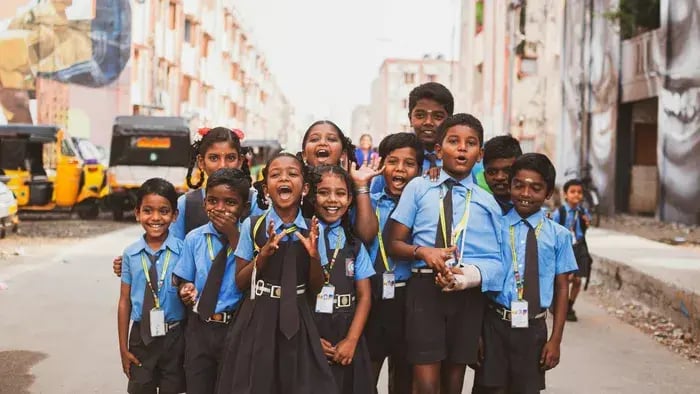 How to Prepare Your Kid for the First Day of School - Encourage Them to Make Friends