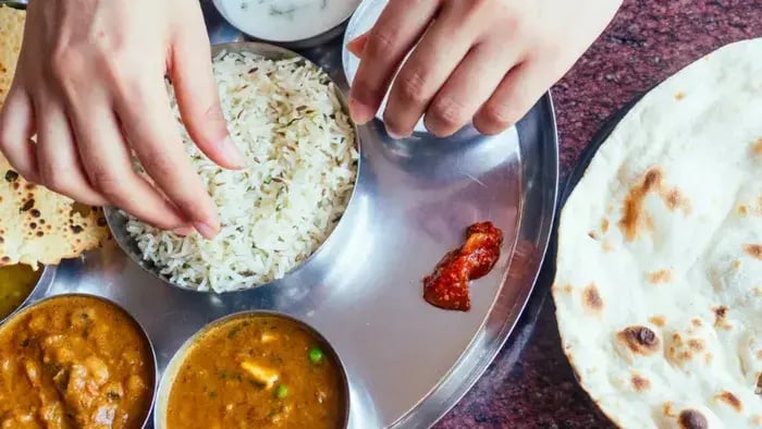 Mealtime Etiquette for Kids: Teaching Politeness and Respect at the Table - Tips To Teaching Kids Mealtime Etiquette And Tableside Manners