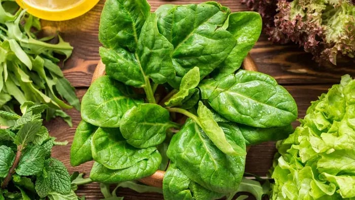 Natural Ways to Improve and Strengthen Your Child's Immunity - Spinach and Other Leafy Greens