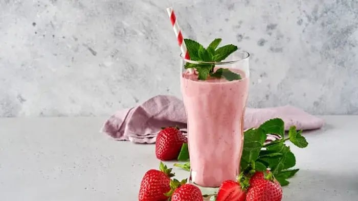 Protein Shakes And Smoothies Nutritious Options For Kids - Strawberry Cauliflower Protein Shake