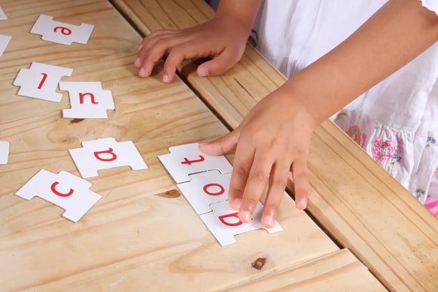 Simple Word Games For Kids: How They Help Improve Vocabulary And More