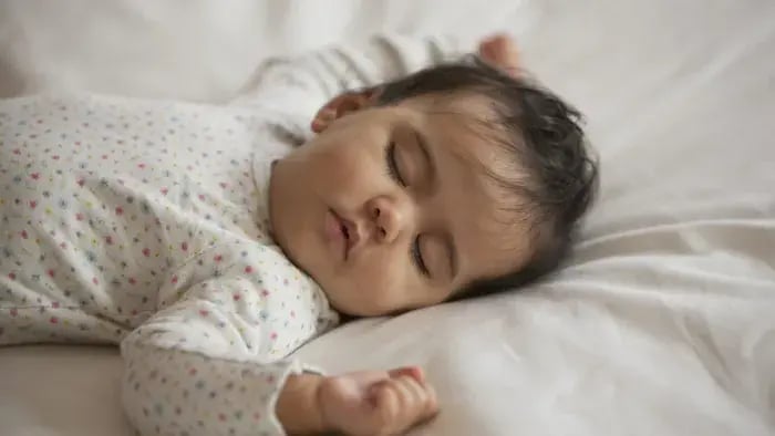 What Is A Healthy Sleep Pattern For Infants And Babies?
