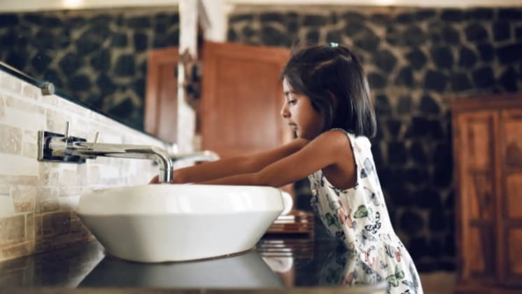 Table Manners for Kids: Simple Dining Rules Every Child Should Learn