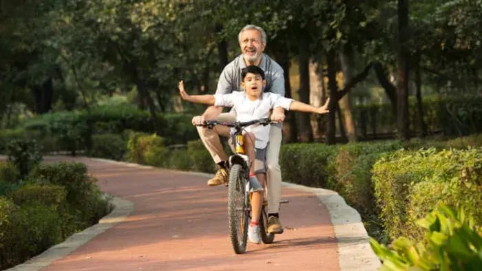 7 Step-by-Step Stages of Growth and Development Every Kid and Teen Goes Through