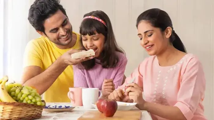 Indian Kids Eating
