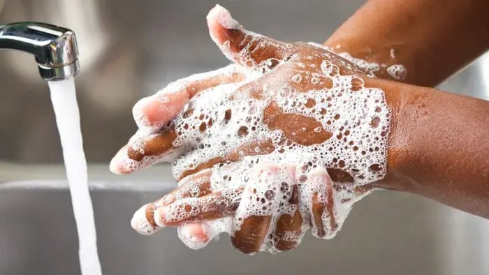 Tips On Maintaining Personal Hygiene And Keeping Viral Infections Like COVID-19 At Bay