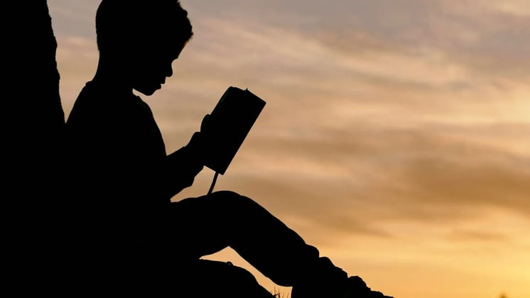Tips for Helping Young Kids Develop a Love for Reading and Writing