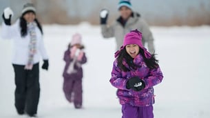 Unique Family Winter Vacation Ideas to Explore Beyond Skiing