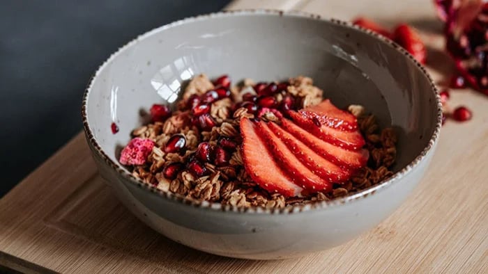 Strawberry granola yogurt bark