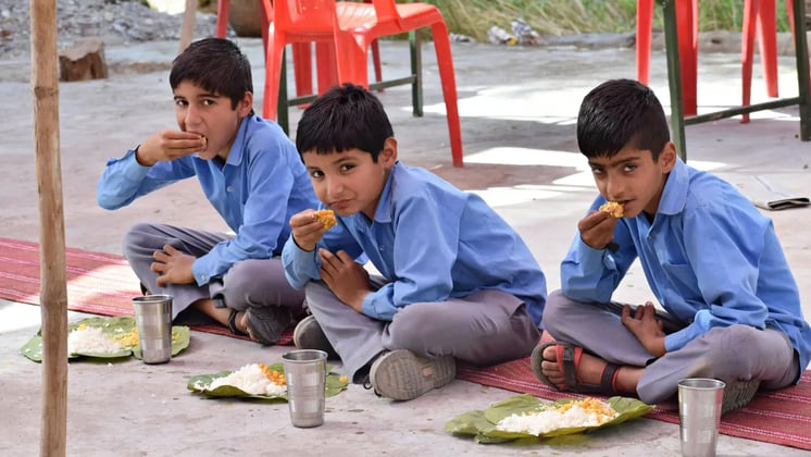 What Is a Balanced Diet and Why Does It Matter for Kids? 5 Key Points