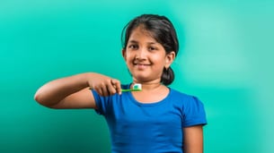 Indian kids maintaing hygiene 