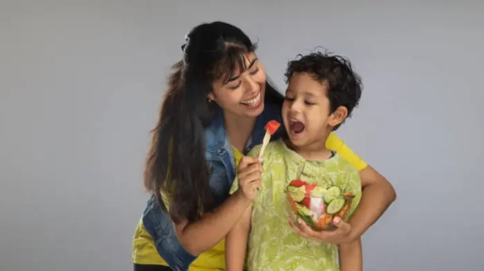 5 Seasonal Fruits in Winter Your Kids Will Love