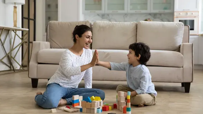 أسس تربية الأطفال بدون صراخ من منظور علم النفس