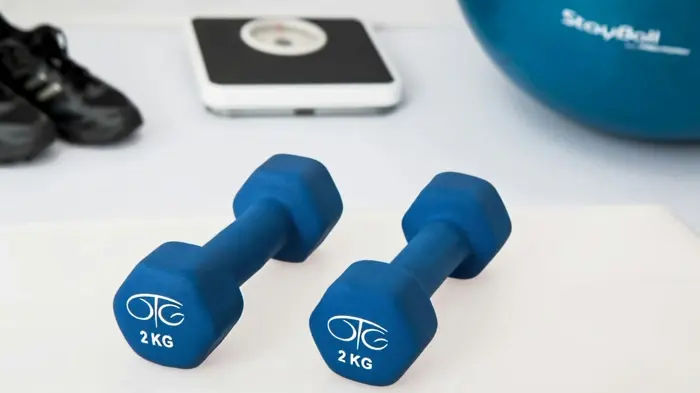 blue dumbbells