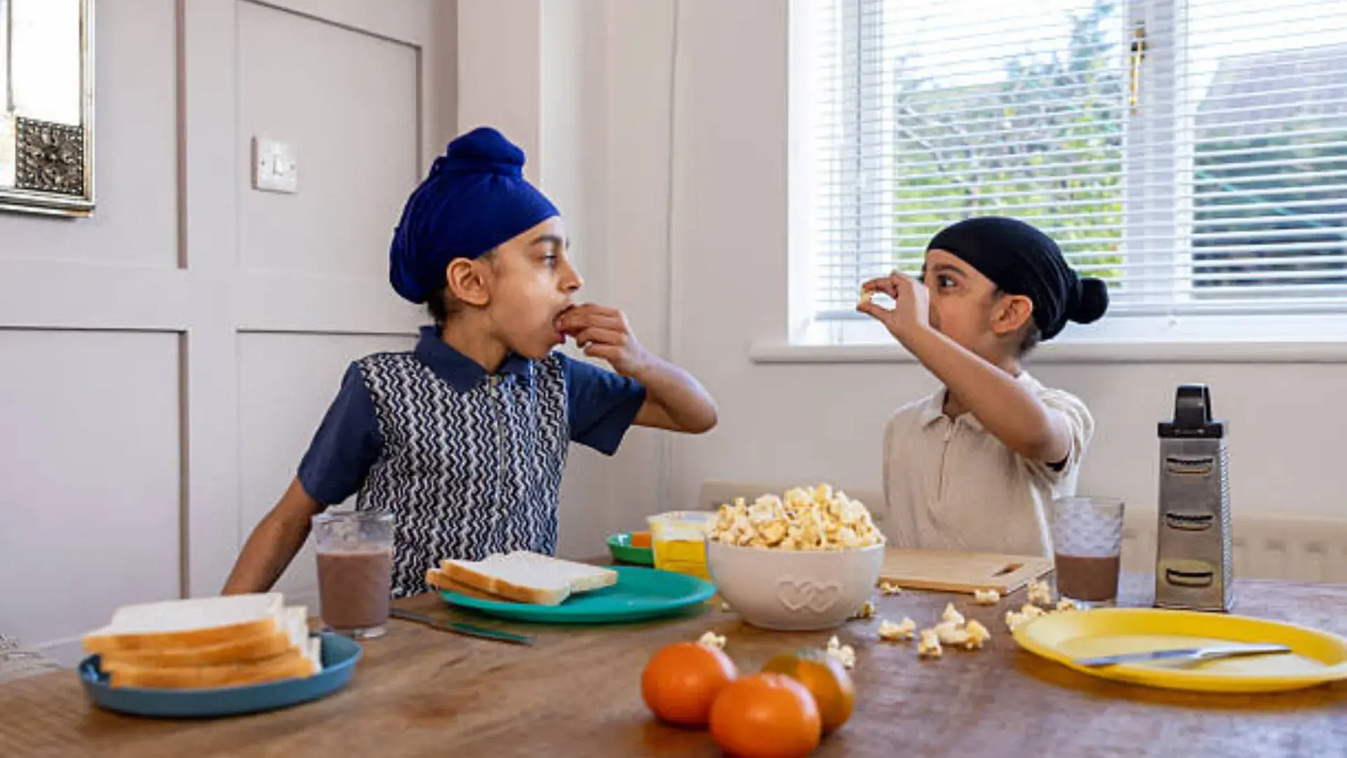 7 Evening Indian Snacks That Are Both Yummy and Nutritious